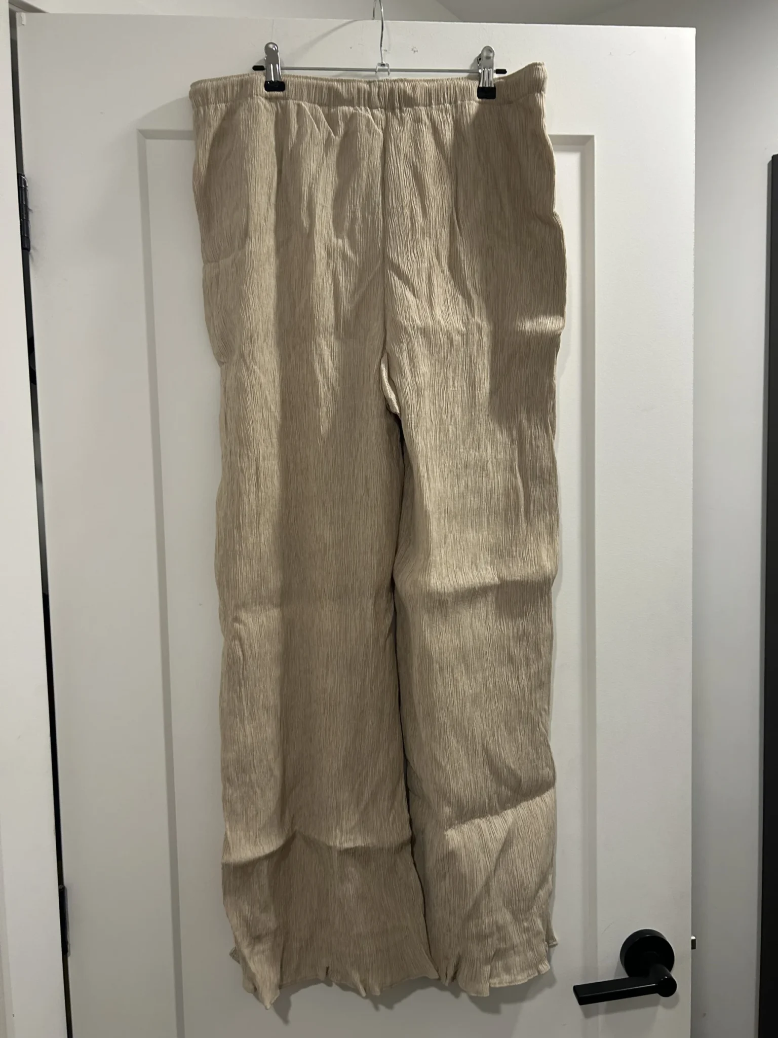 Image for Pantalon flowy beige texturé