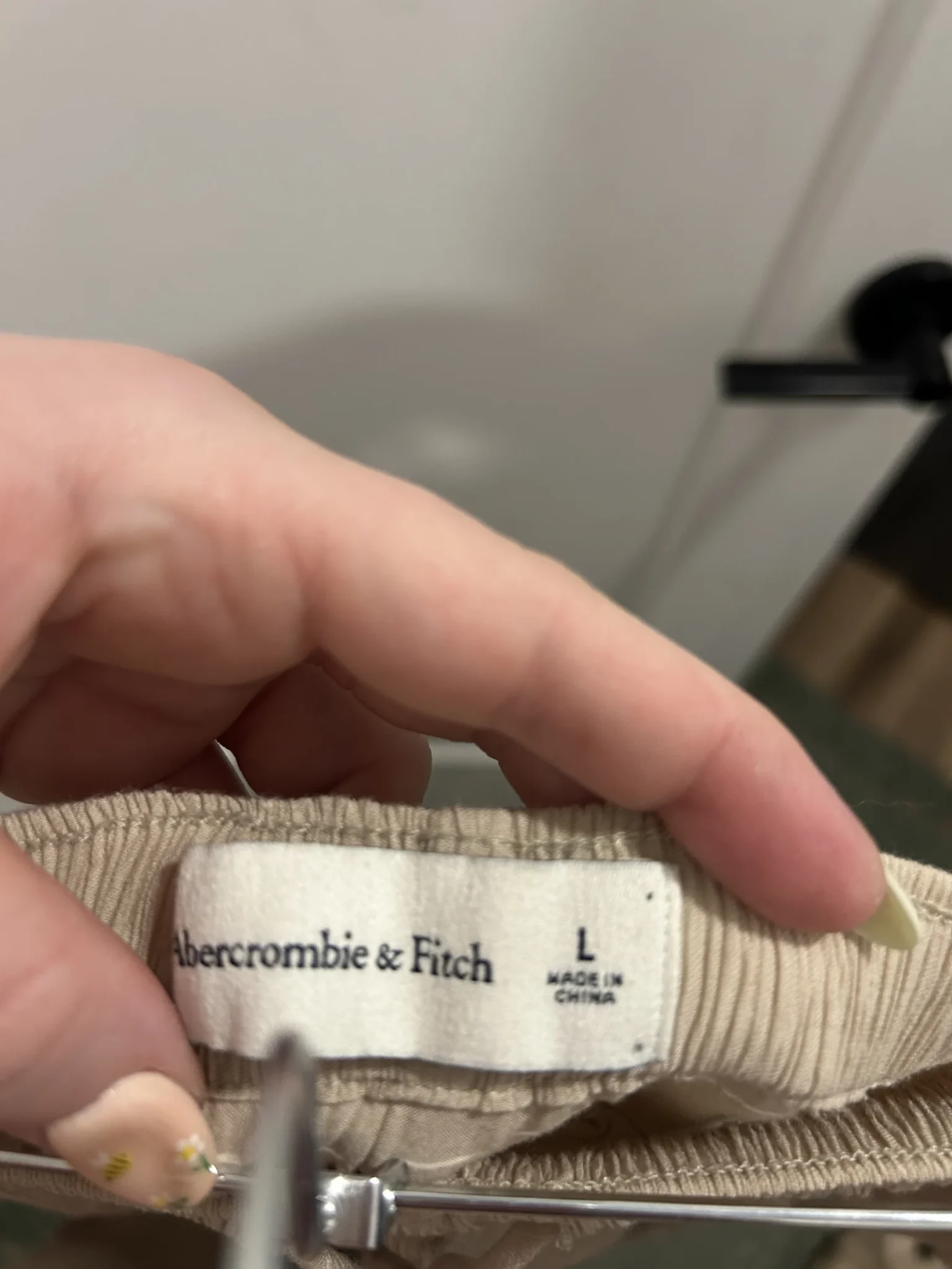 Image for Pantalon flowy beige texturé