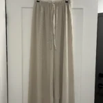 Featured thumbnail for 7/8 beige flowy trousers