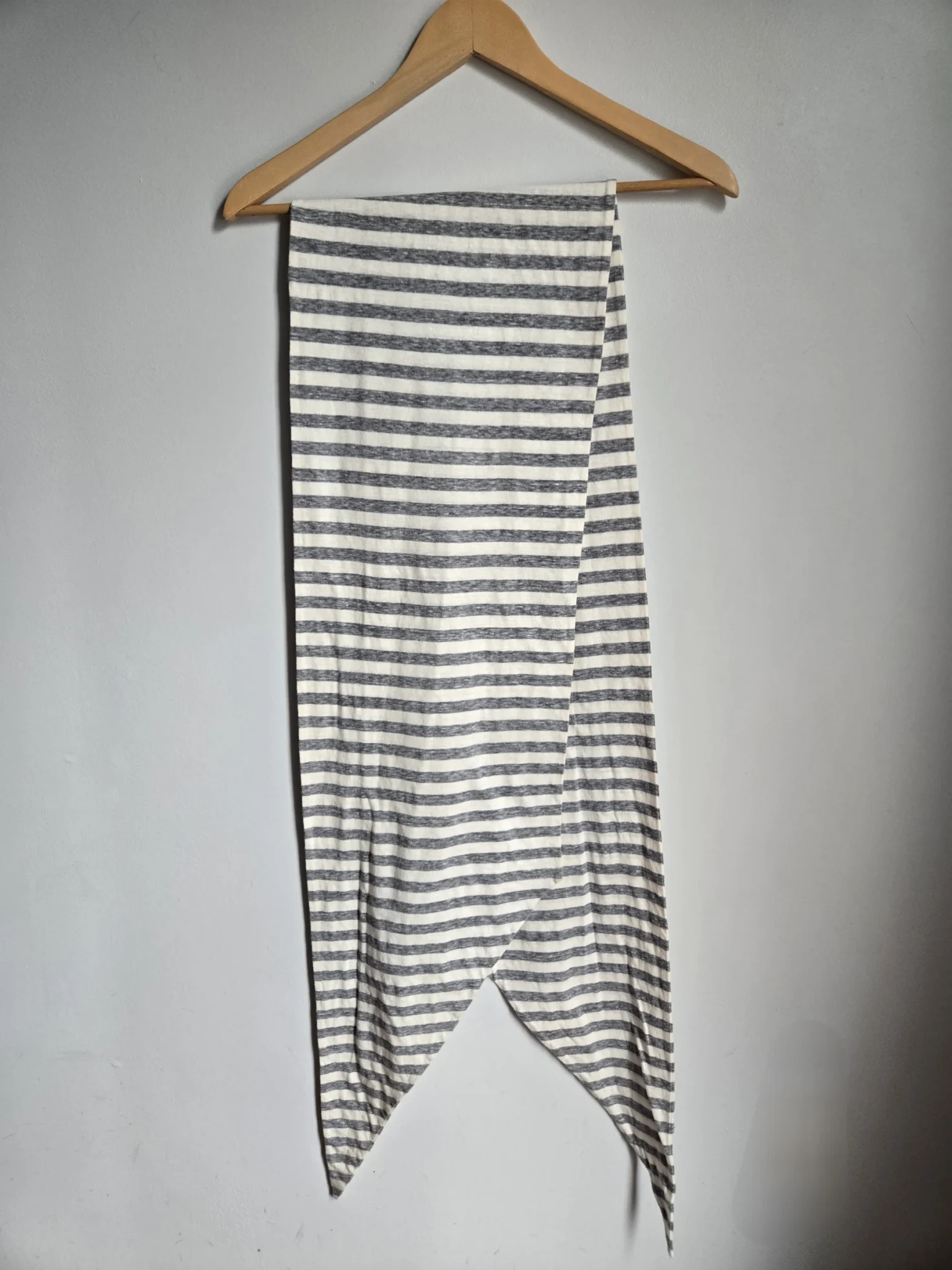 Featured image for Eileen Fisher cotton blend scarf