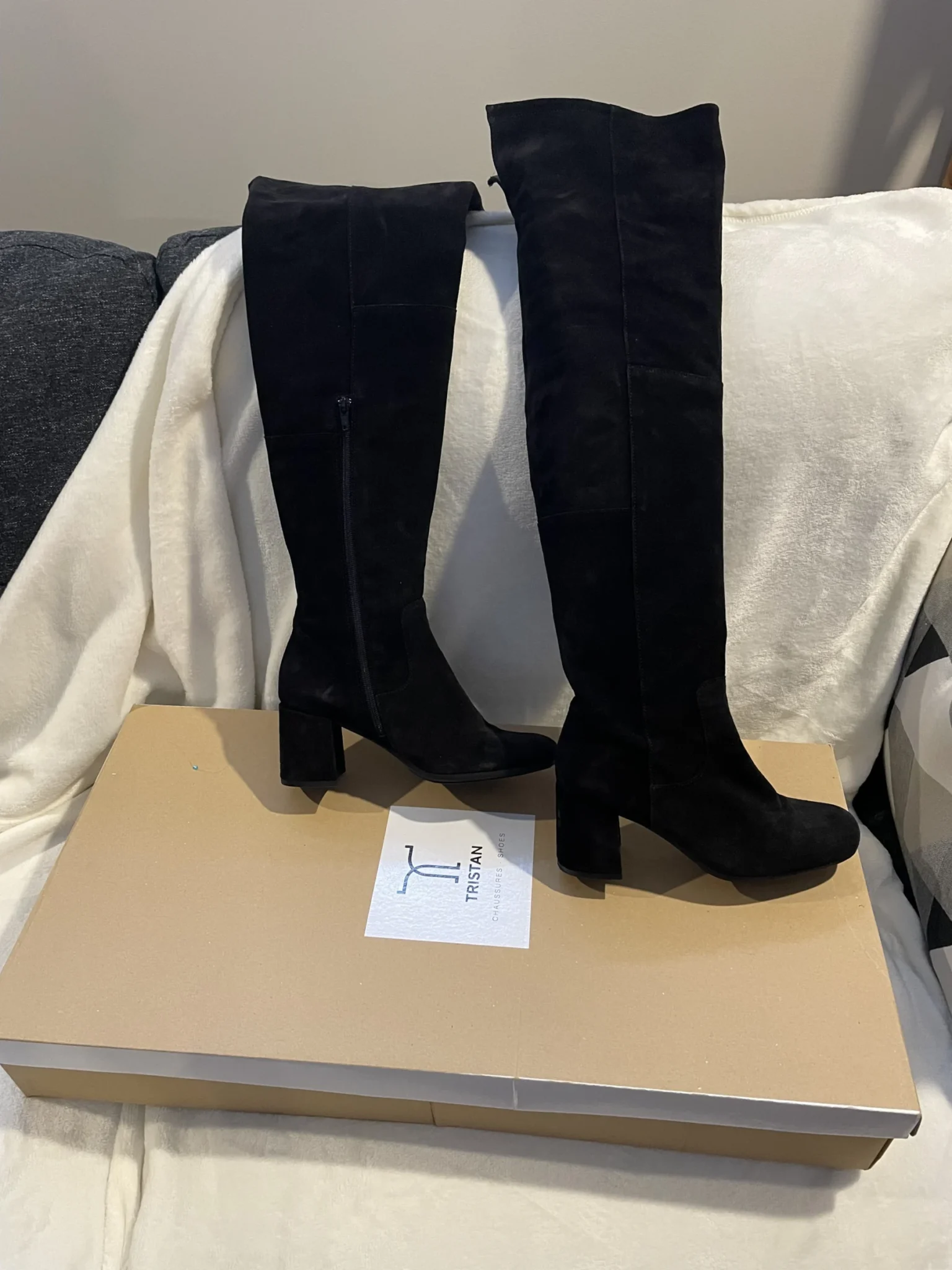 Featured image for Bottes aux genoux