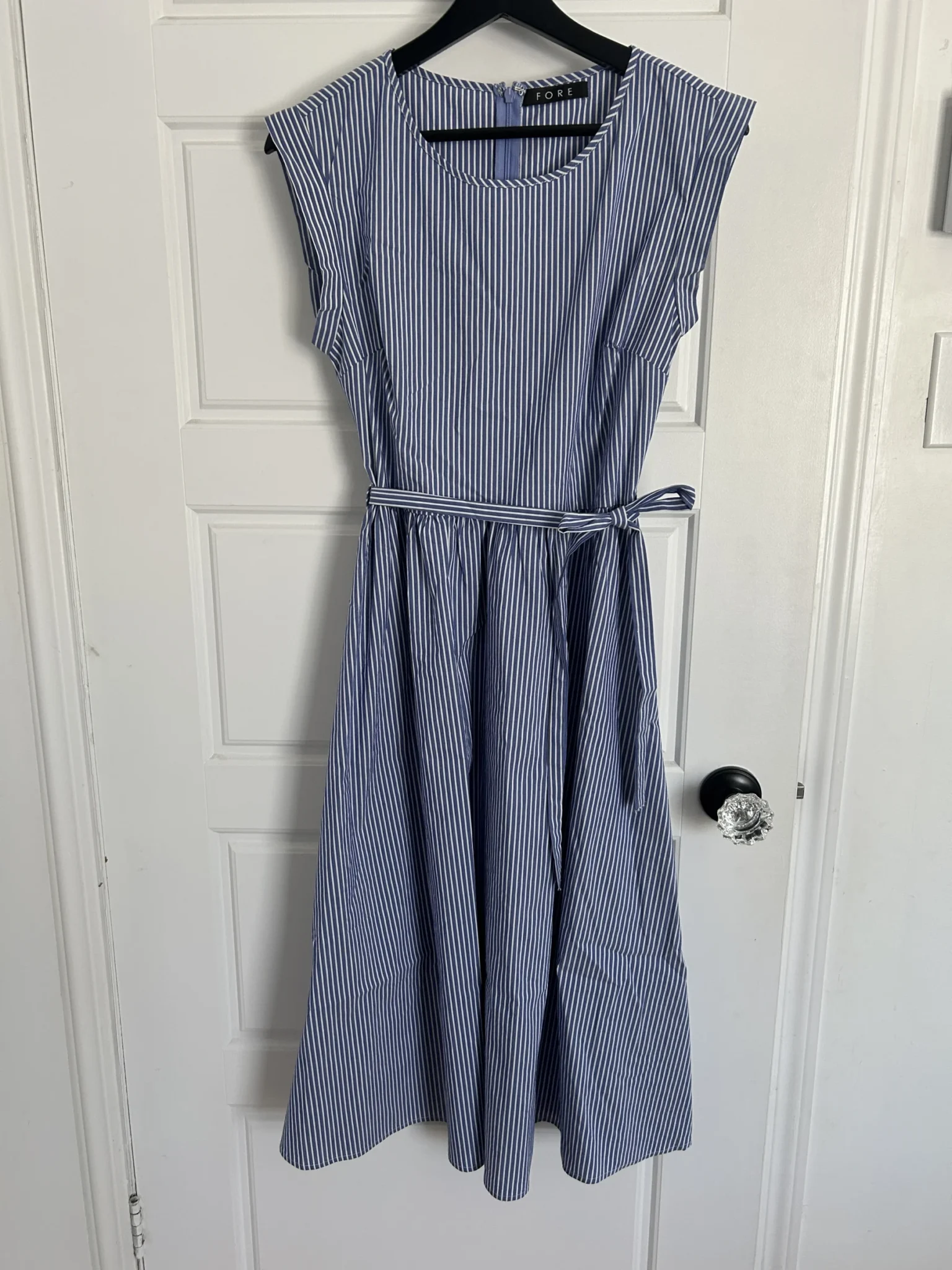 Featured image for Robe lignée bleu