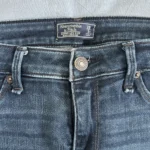 Thumbnail for Jeans étroits