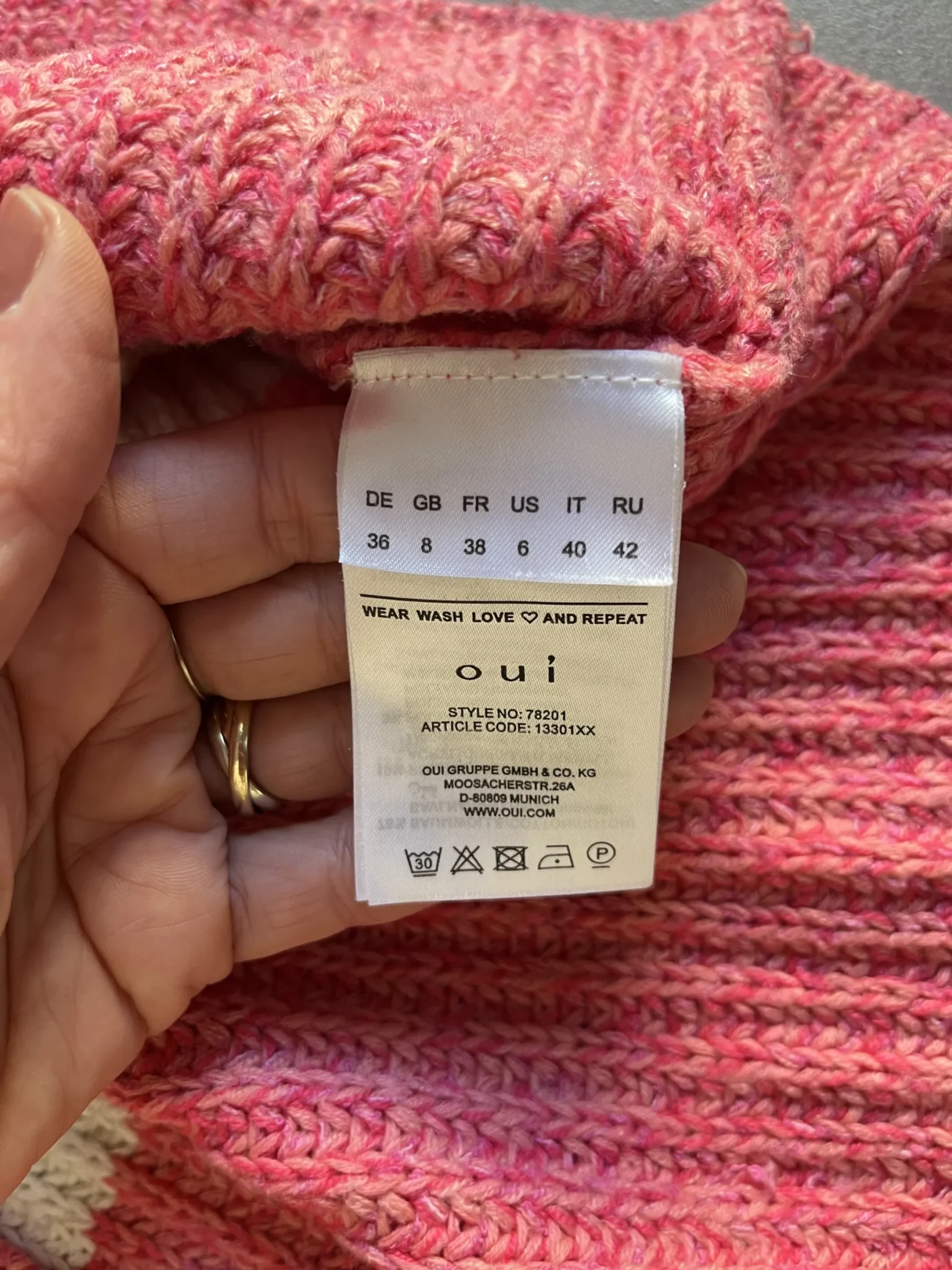 Image for Chandail en tricot de coton OUI