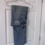 Featured thumbnail for Jean droit Zara