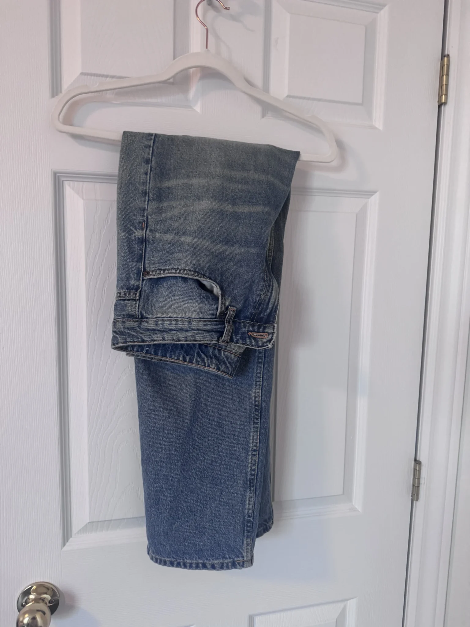 Featured image for Jean droit Zara