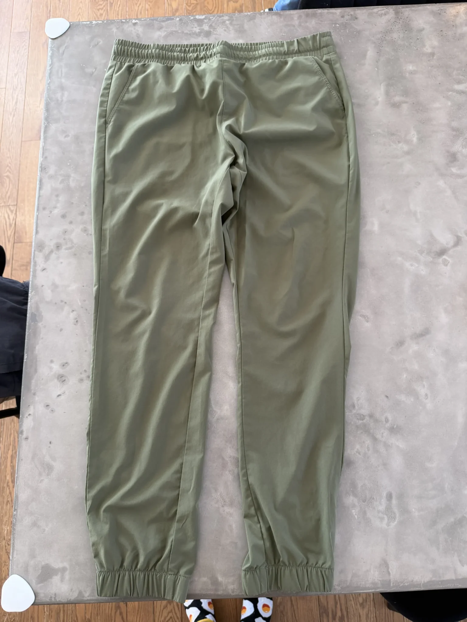 Featured image for Pantalons de sport pour homme Large
