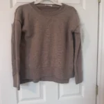 Featured thumbnail for Gilet laine de mérino beige Aritzia