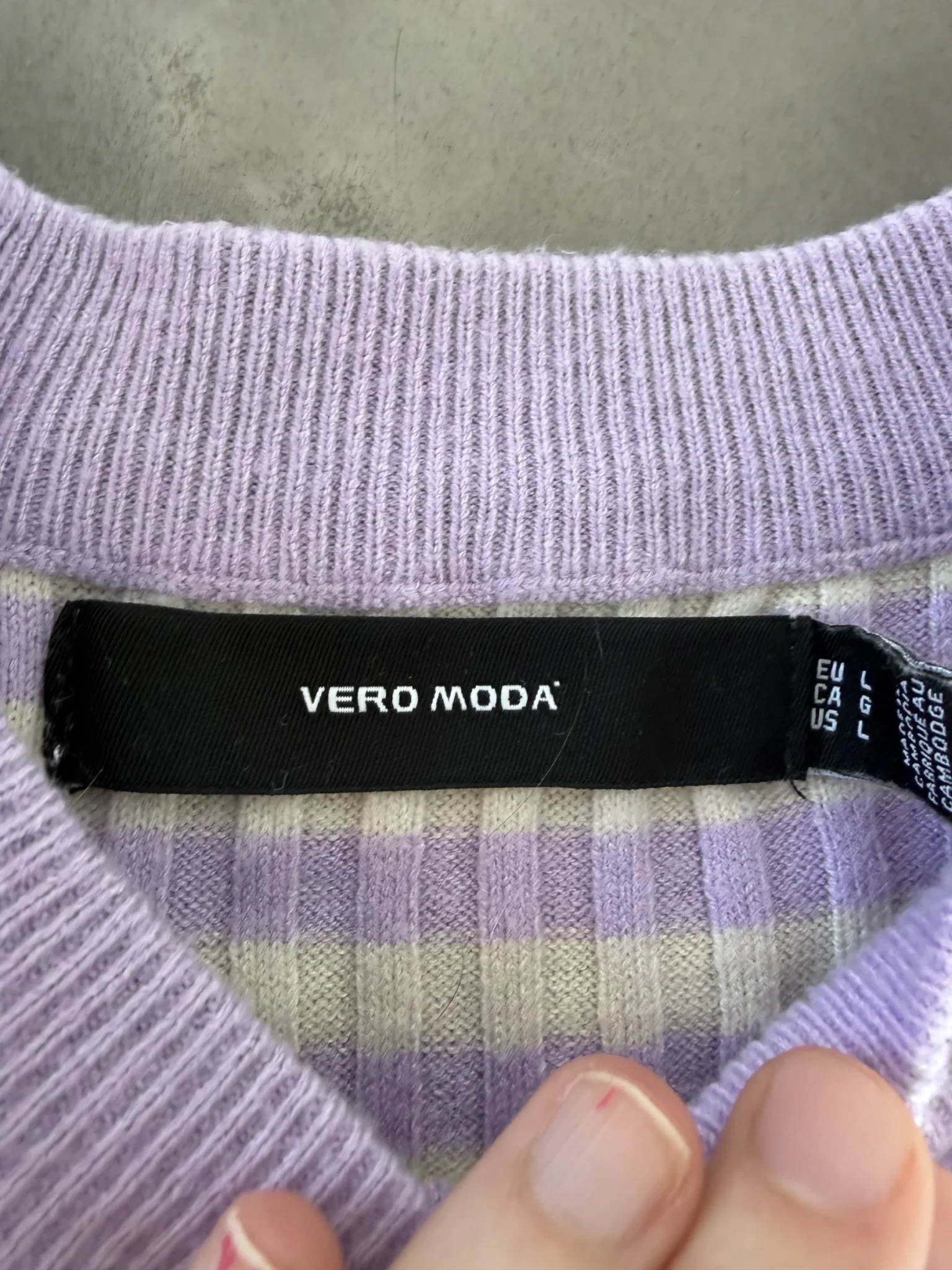 Image for 2 chandails Vero Moda Large