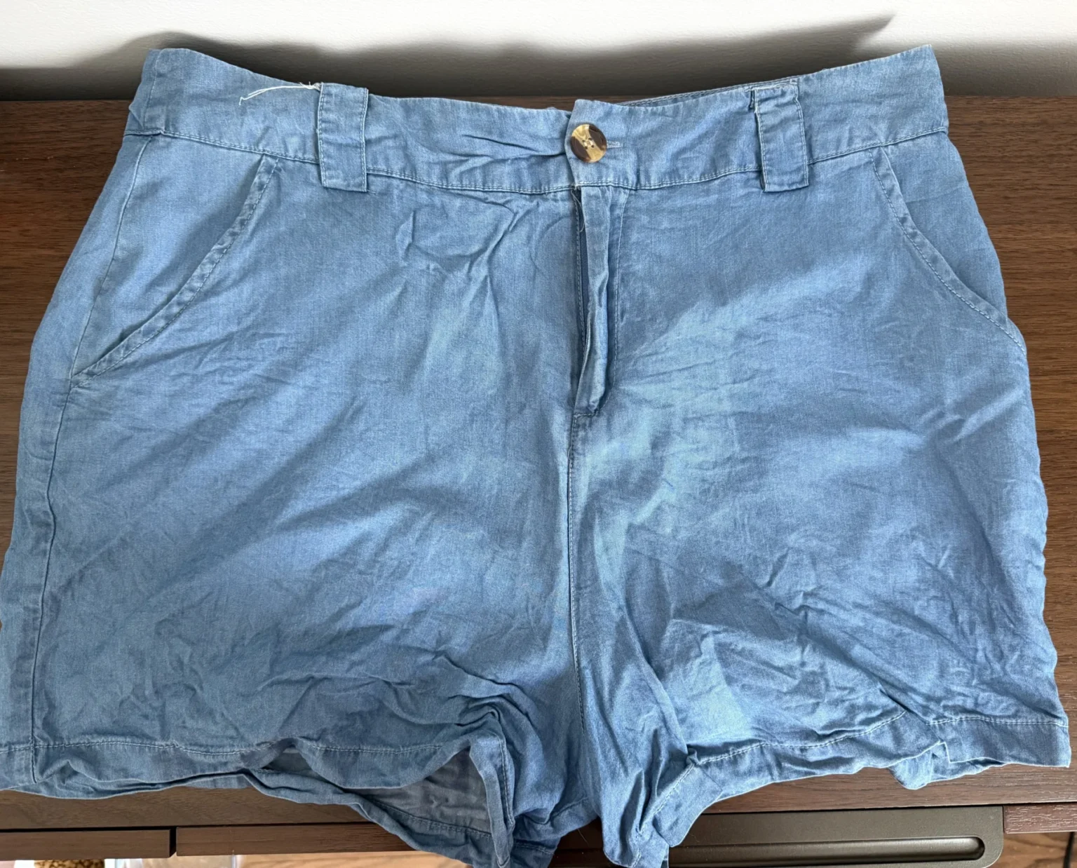 Featured image for Short Apricot XL (16)