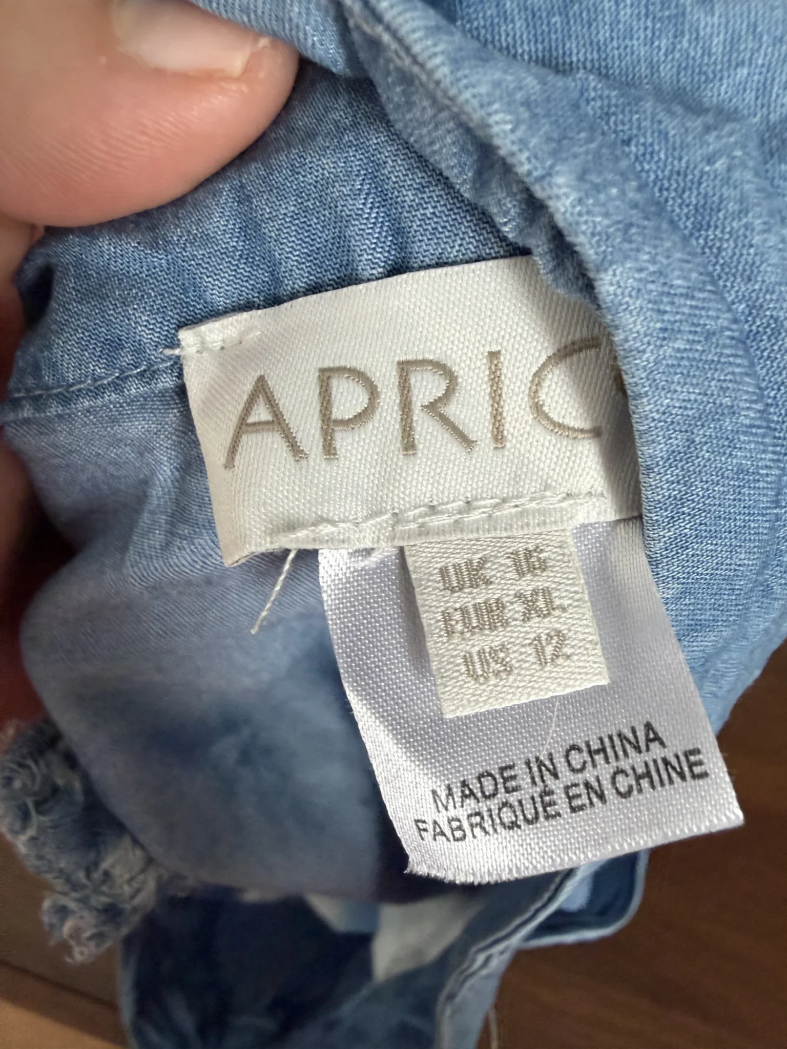 Image for Short Apricot XL (16)