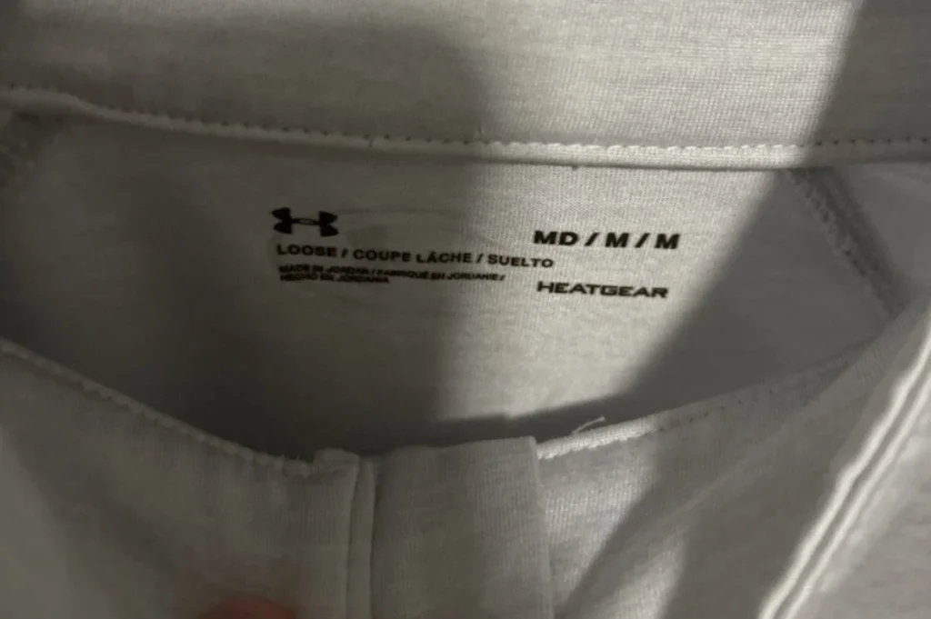 Image for Haut Under Armour HeatGear Demi-Zip – Gris – Taille Médium **(Fait comme Small)**