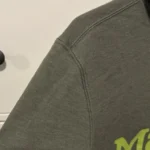 Thumbnail for Hoodie Marmot Vert Forêt – Logo Lime – Taille Small (P) – Très bon état