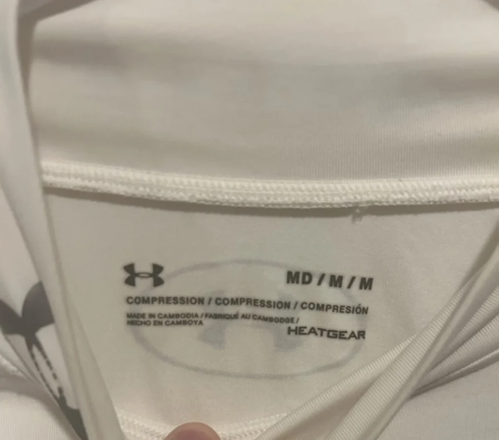 Image for Titre : Haut Under Armour HeatGear Compression – Blanc – Taille Médium (M)