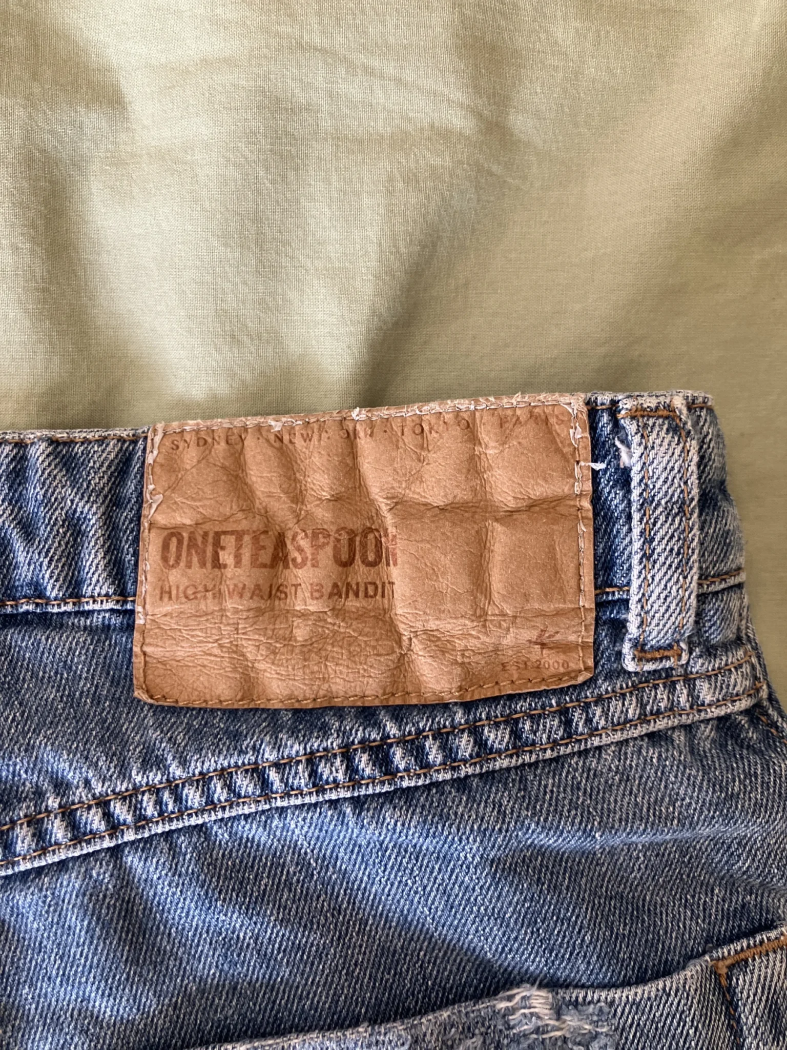 Image for Short en jeans taille haute