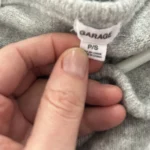 Thumbnail for Chandail Tricot Garage Doux – Gris Chiné – État Neuf – Taille P/S