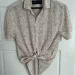 Featured thumbnail for Blouse Abercrombie féminine à souhait