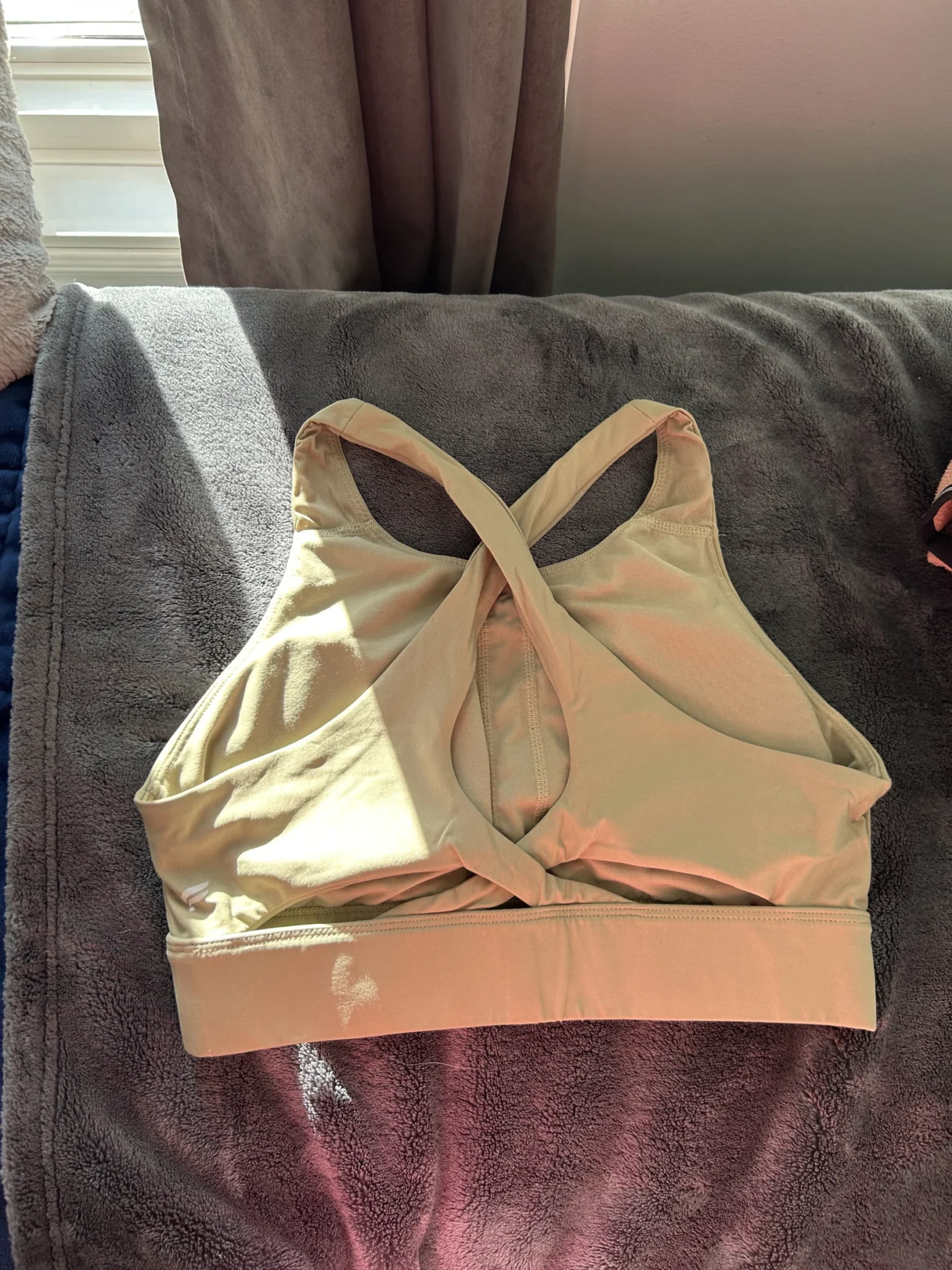 Image for Brassière de Sport Fabletics Col Montant – Beige – Taille Small – Excellent Ét