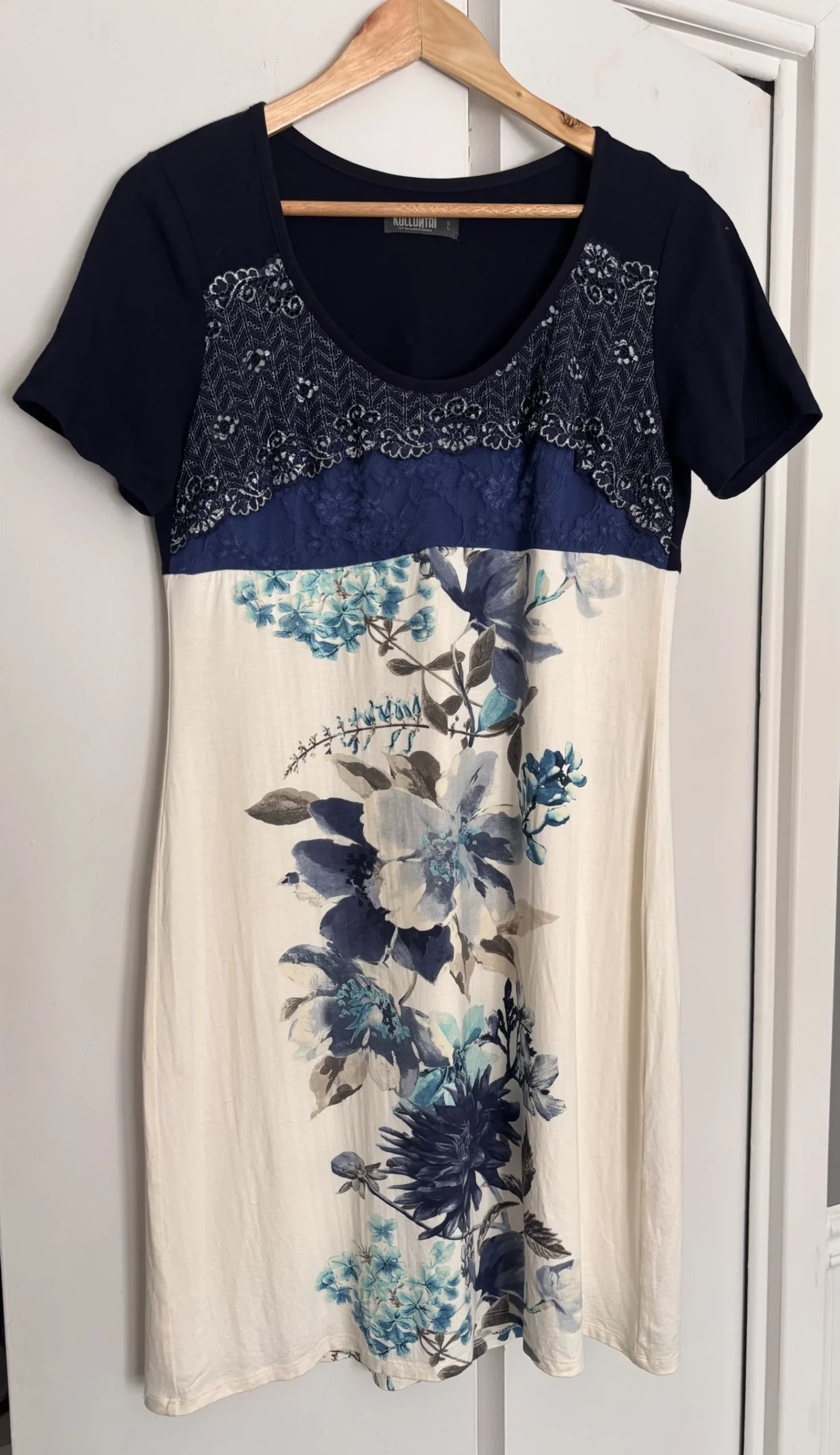 Robe Kollontai Kollontaï seconde main