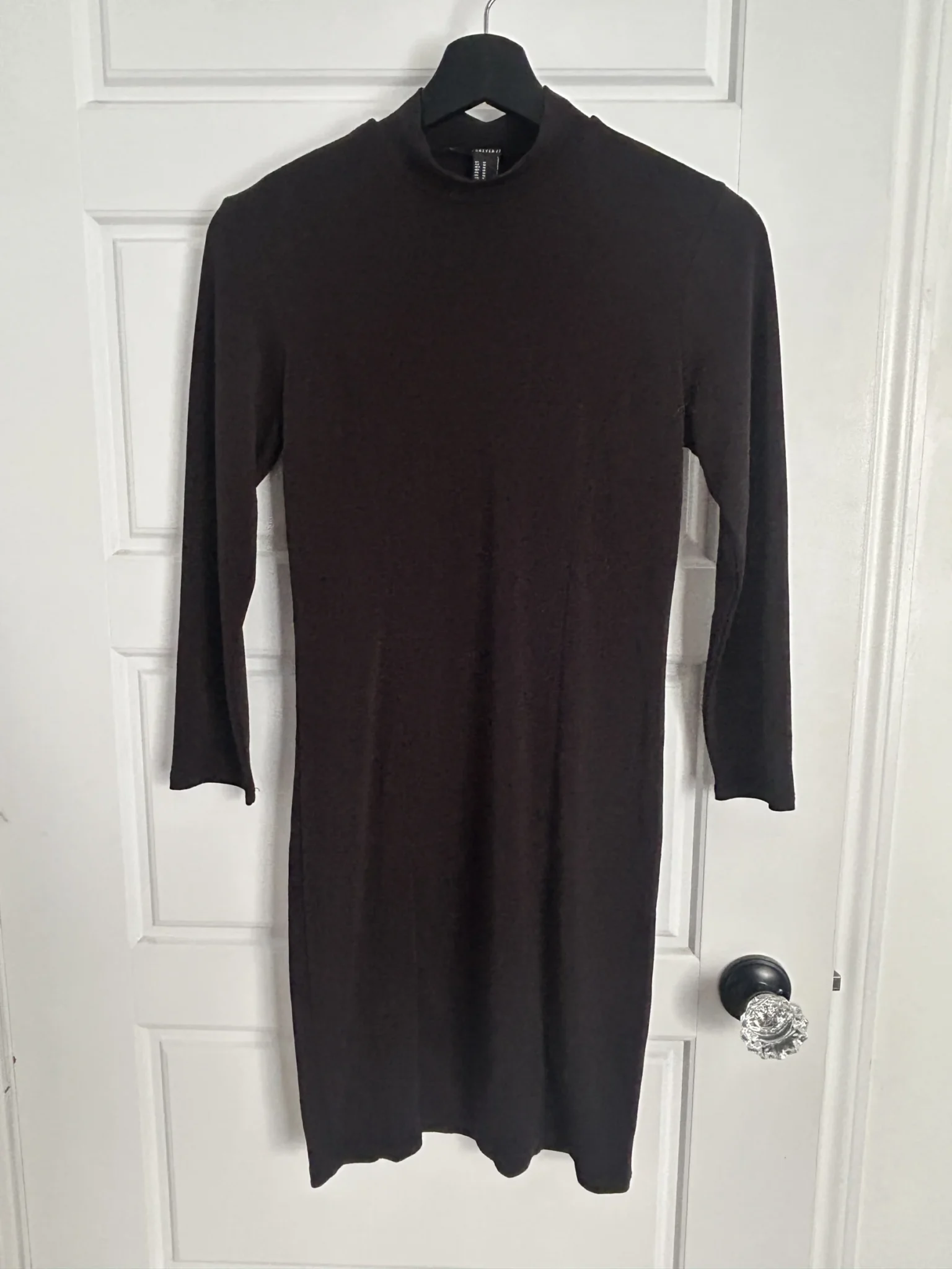 Featured image for Robe noire