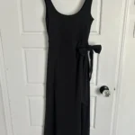 Thumbnail for Très jolie robe