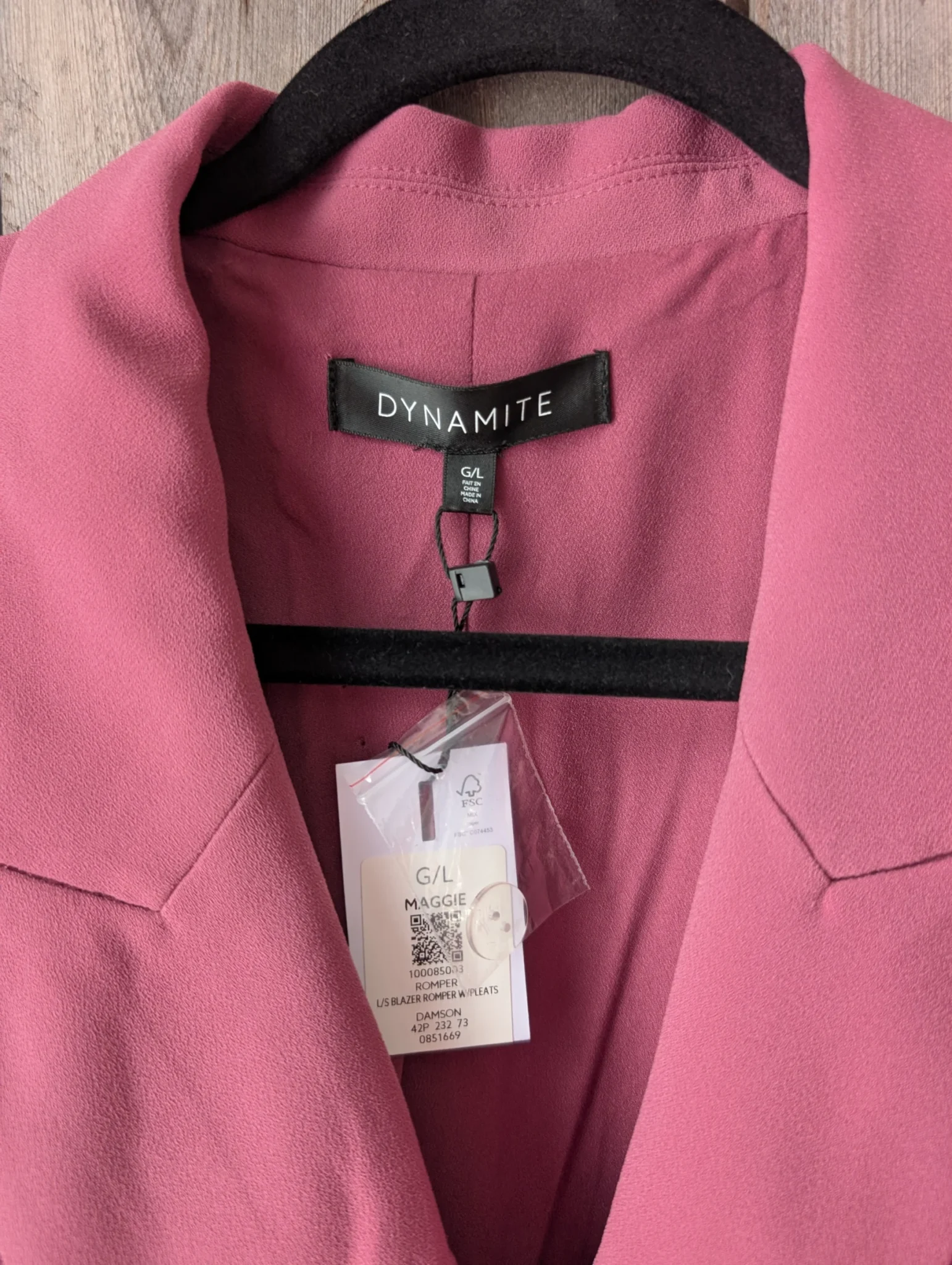 Image for Veston Romper dynamite