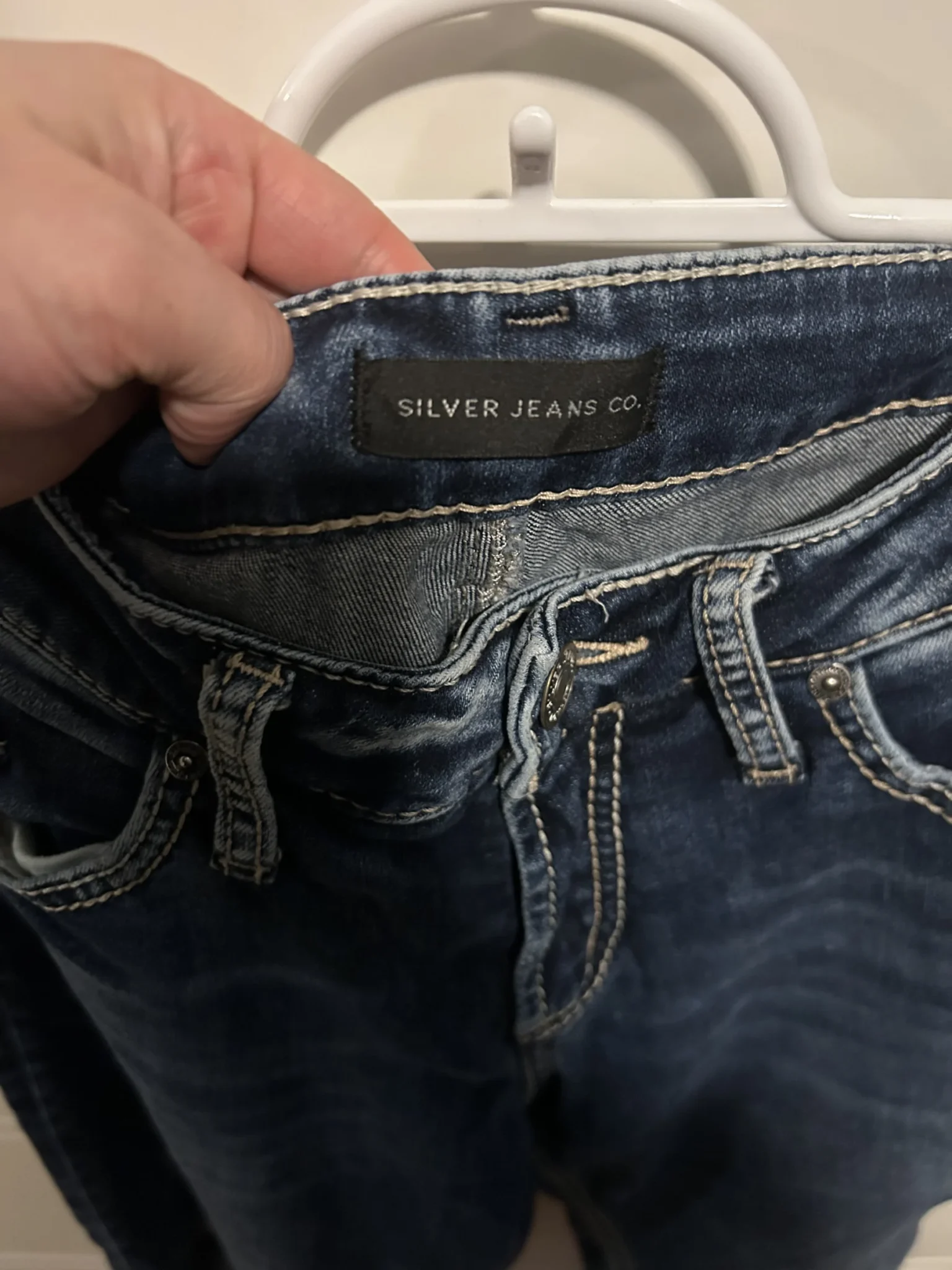 Image for Capris Silver Jeans Co. Modèle Sam – Coupe Boyfriend – Taille W26 L27 – Excellent État