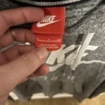 Thumbnail for Chandail Manches Longues Nike Bio & Recyclé – Gris Chiné – Taille Small – Excellent État