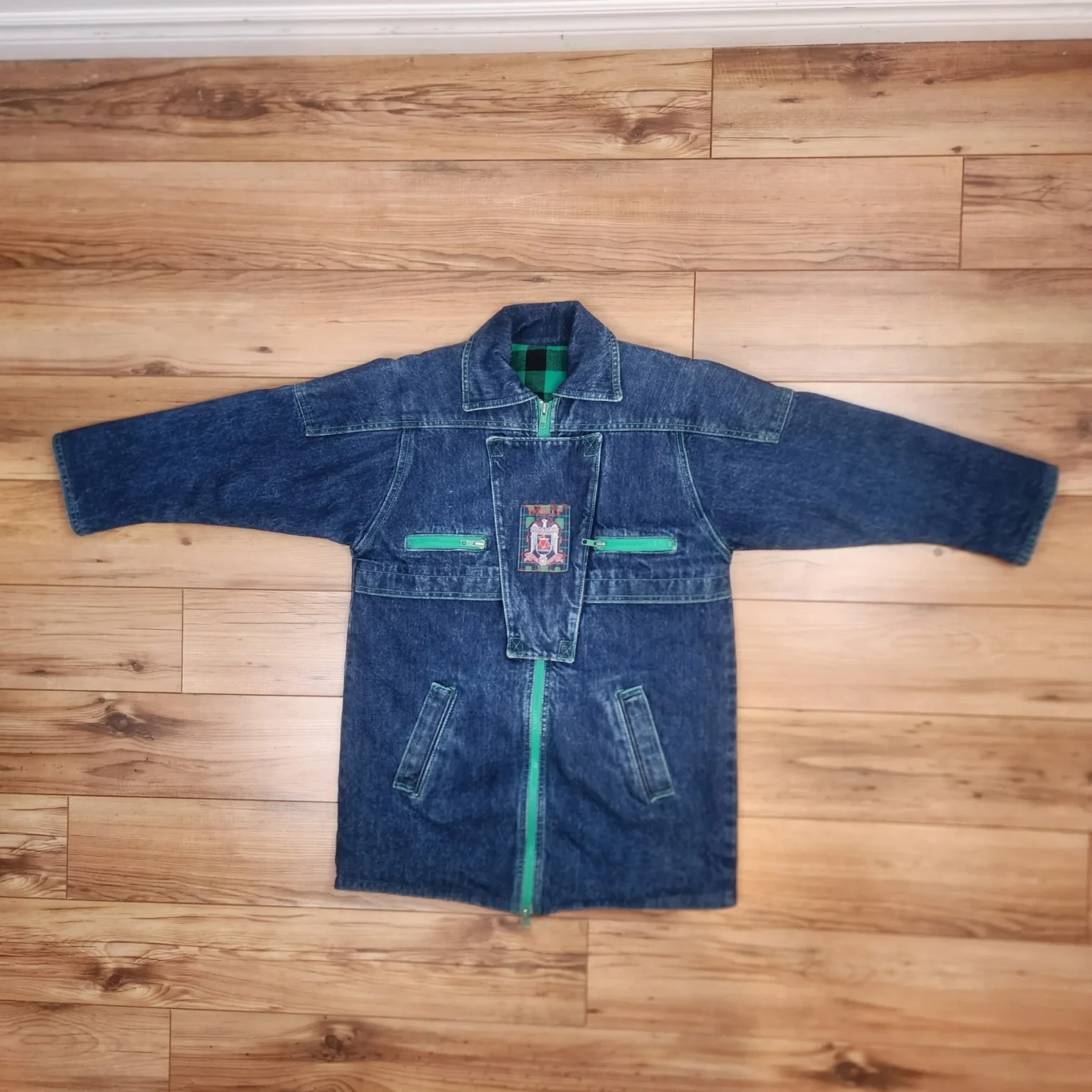 Image for S-M | Vintage jeans jacket with tartan lining made in Canada