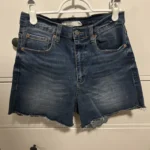 Featured thumbnail for Jean Garage Ultra High Rise – Bleu Délavé – Taille 07 (W28) – Excellent État
