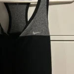 Thumbnail for Camisole Nike Dri-FIT Color-block – Gris & Noir – Taille Small – Excellent État