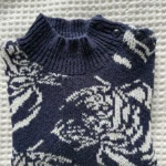 Thumbnail for Tricot à manches courtes, détail au col