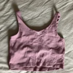 Thumbnail for Camisole de sport de style crop top