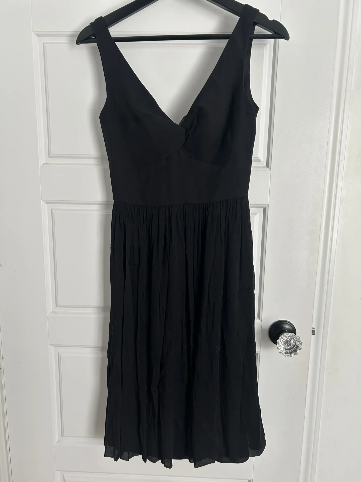 Featured image for Jolie Robe Noire