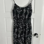 Featured thumbnail for Robe fleurie