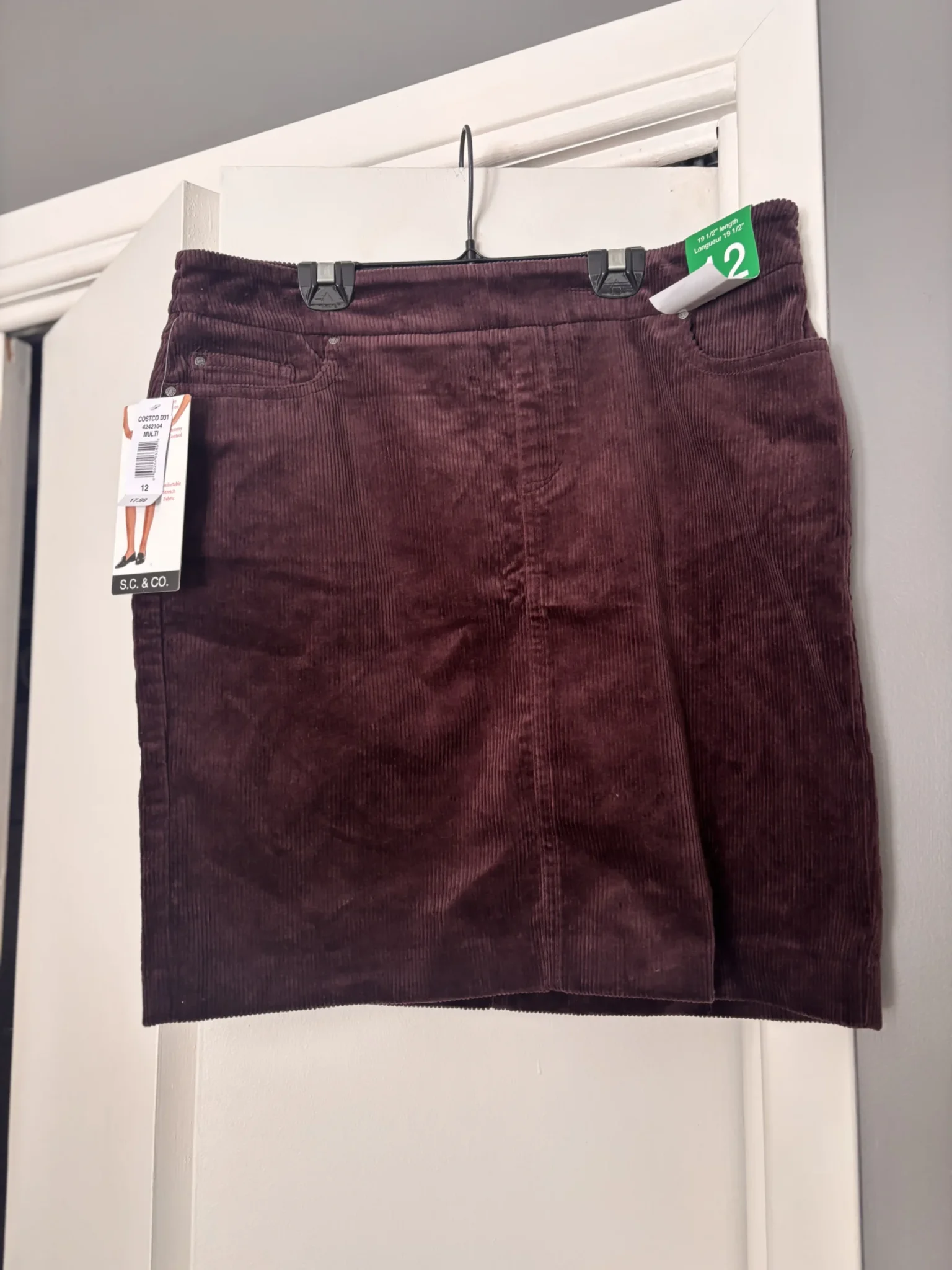 Featured image for Jupe en corduroy