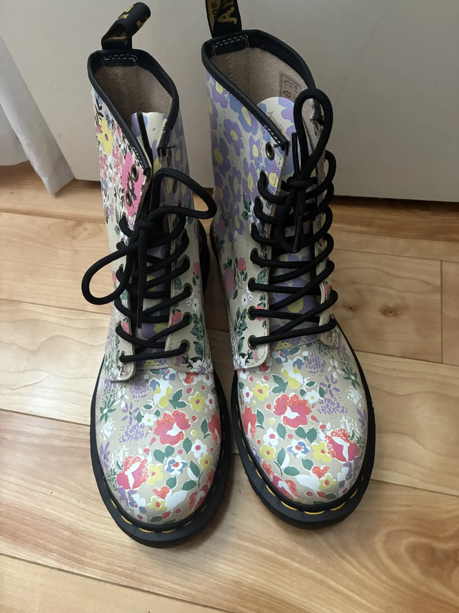 Image for Bottes Dr Martens