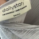 Thumbnail for Robe Dailystory