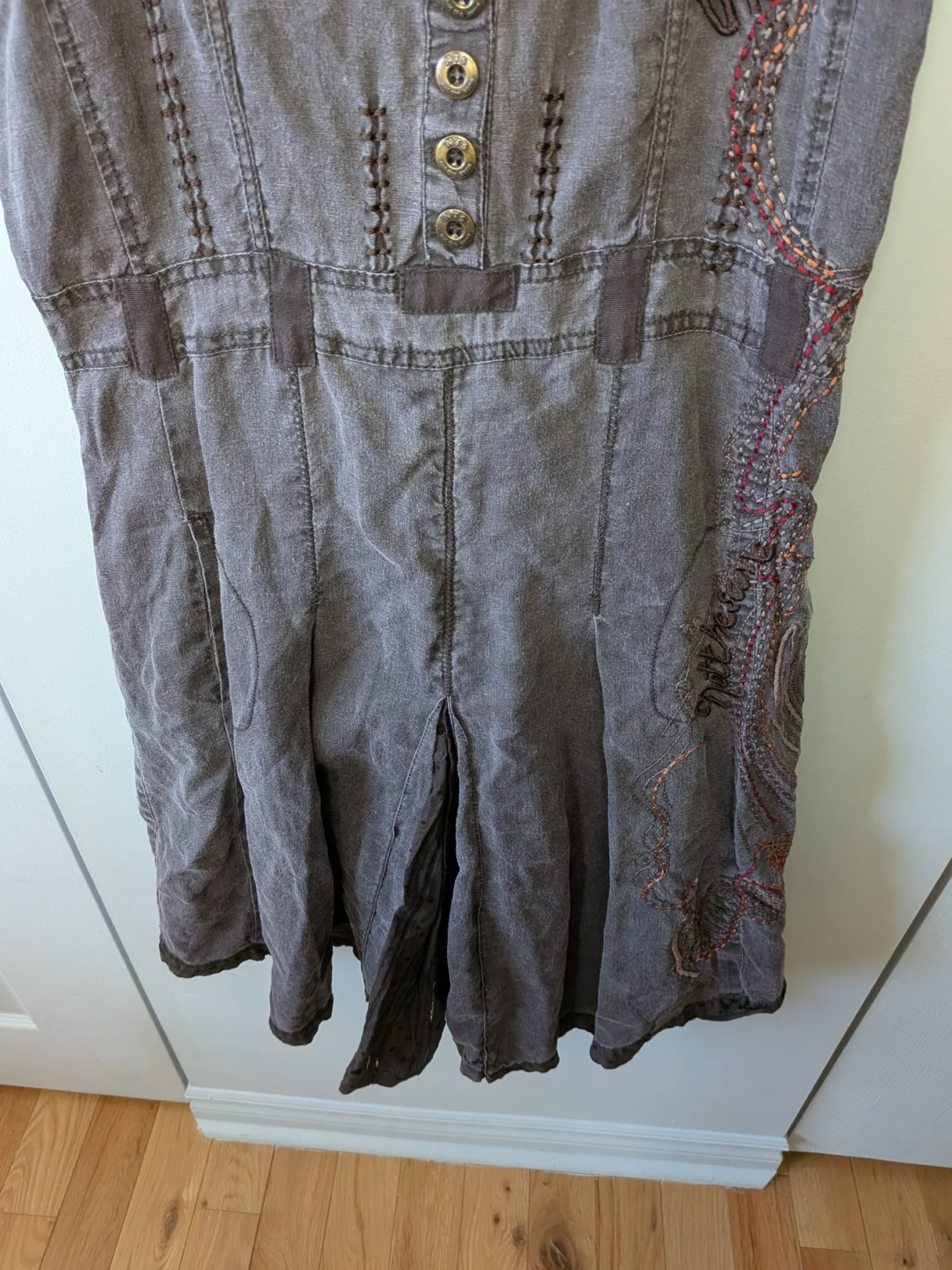 Image for N.T.S Diamonds Forever 100% Linen Mid-Length V Neck Dress