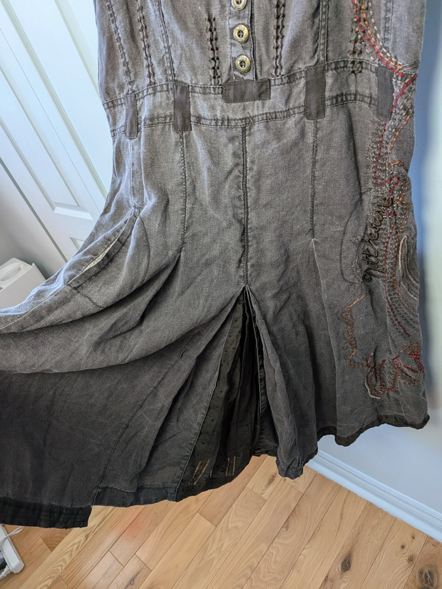 Image for N.T.S Diamonds Forever 100% Linen Mid-Length V Neck Dress