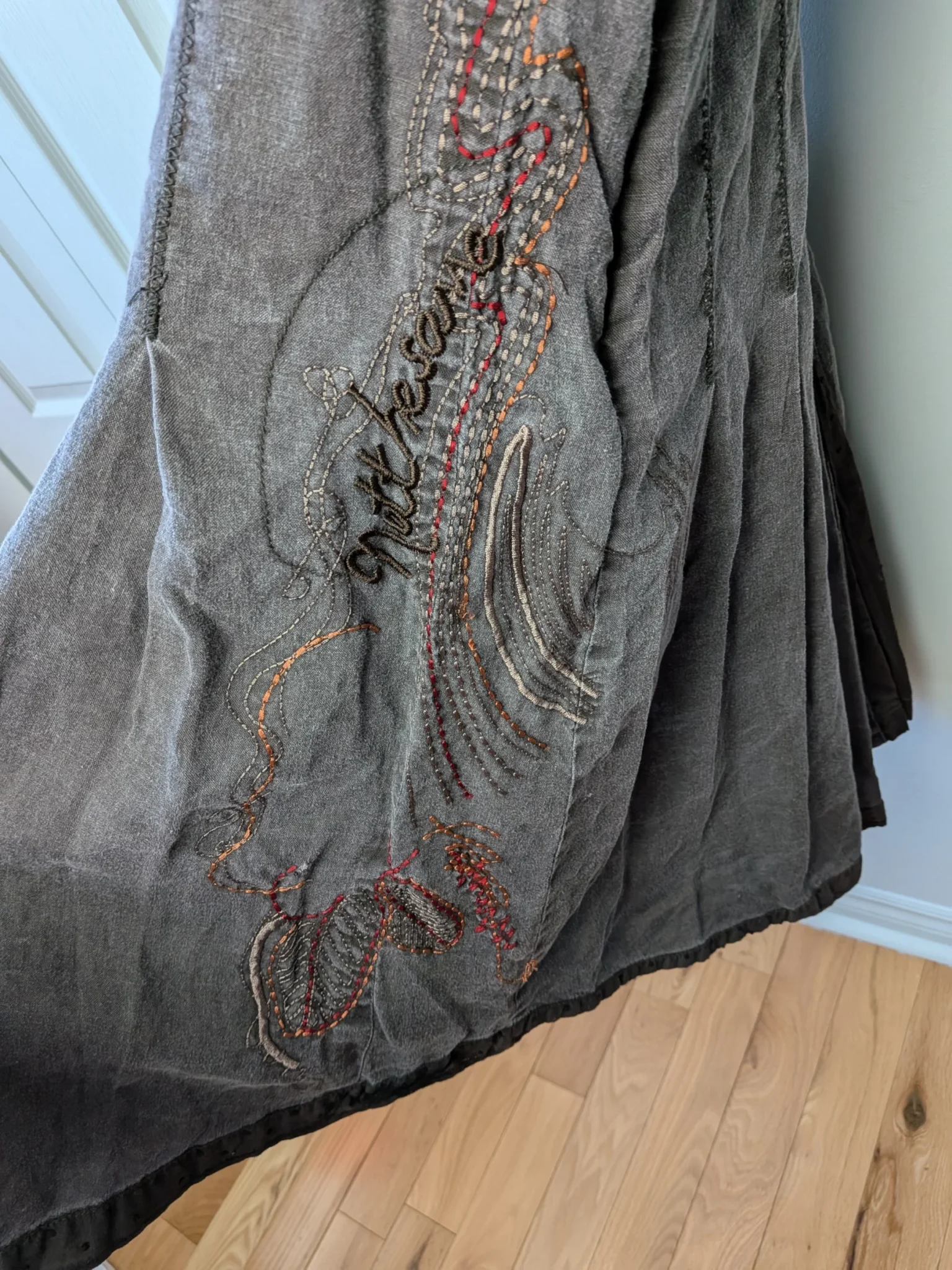 Image for N.T.S Diamonds Forever 100% Linen Mid-Length V Neck Dress