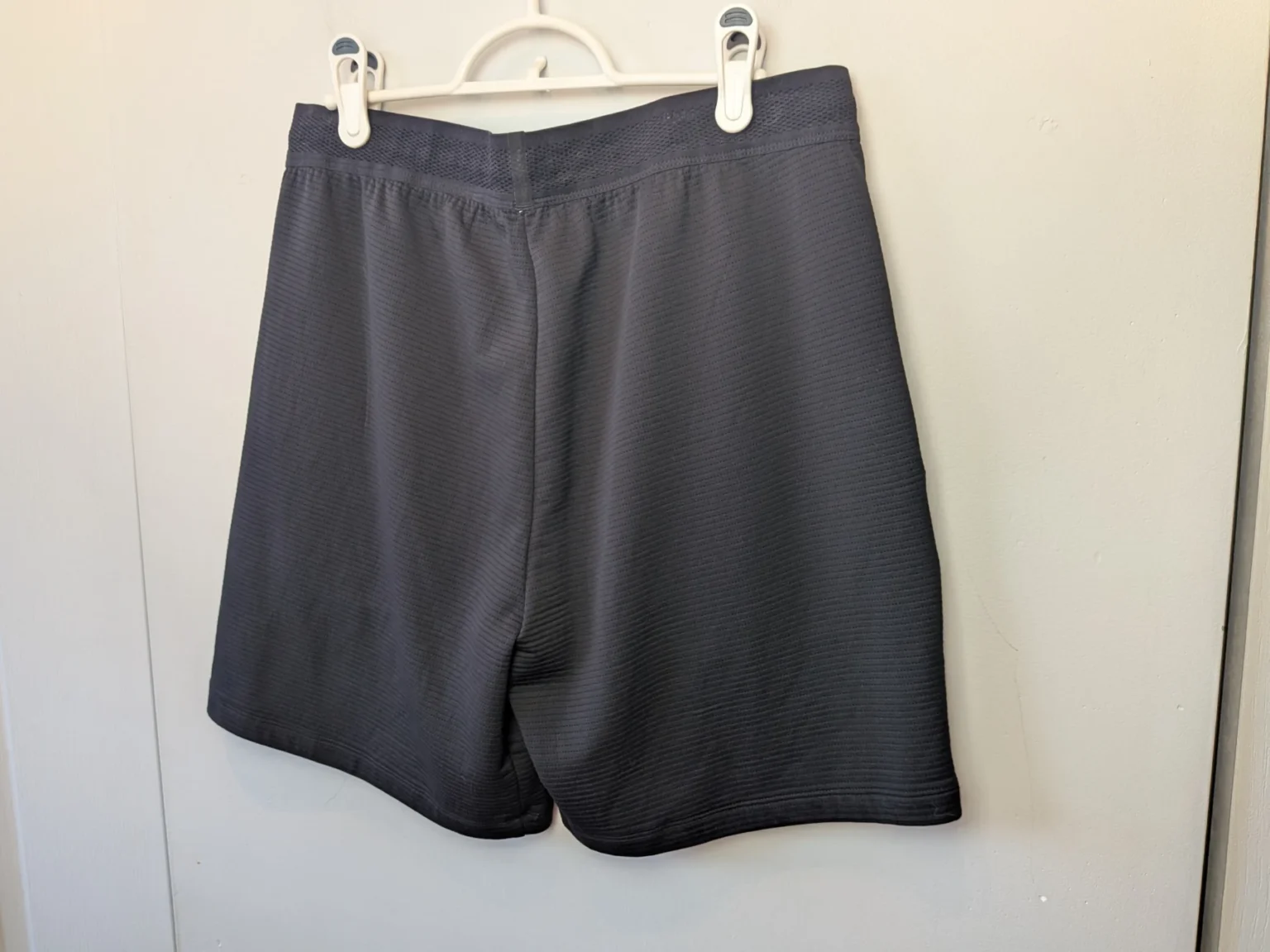 Image for NOBULL Men's shorts size Medium black with pockets