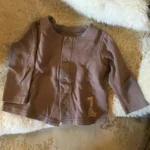 Thumbnail for Belle veste café au lait bébé unisexe 6-12