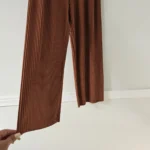 Thumbnail for Pantalon plissé Uniqlo