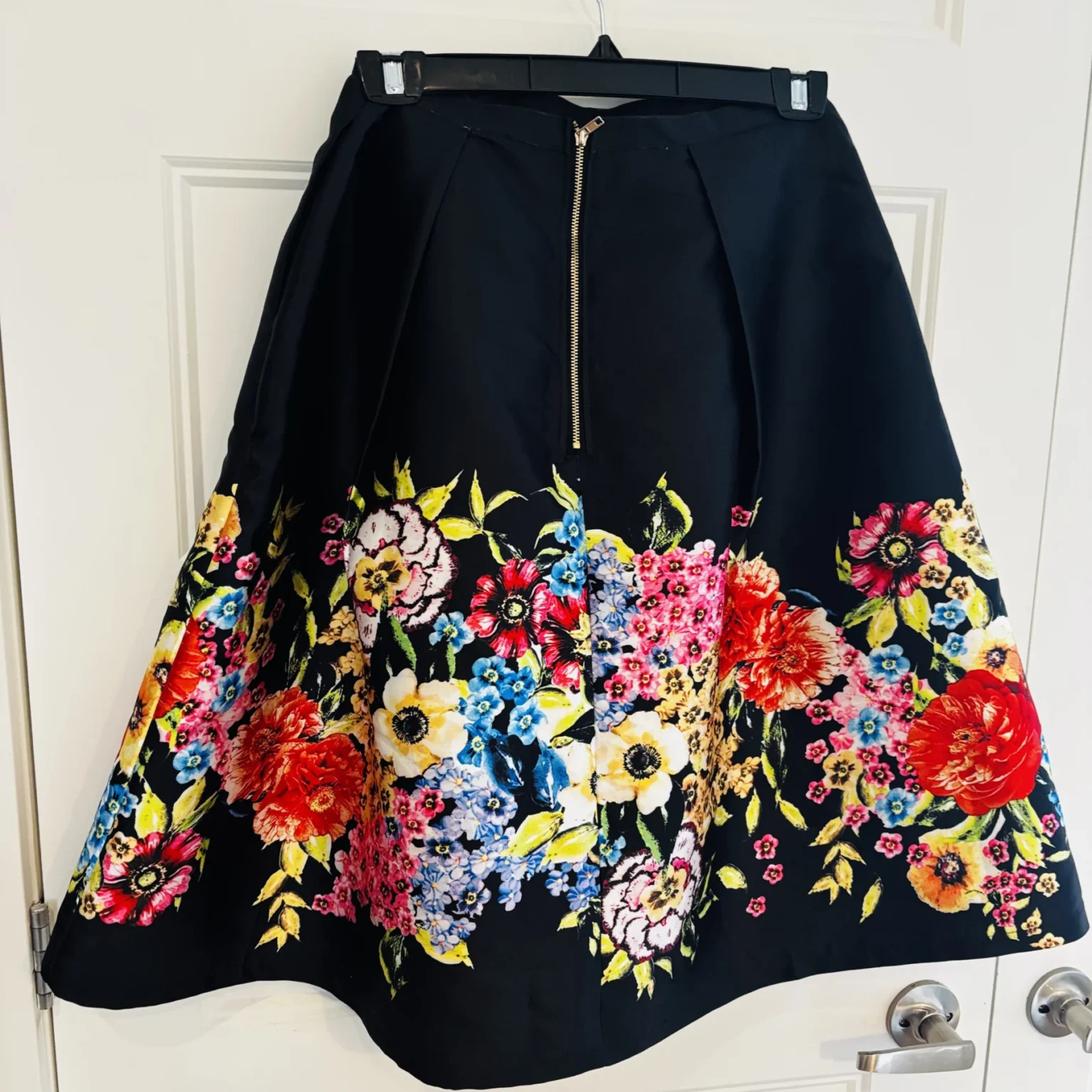 Image for Puffy floral skirt