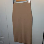 Thumbnail for ARITZIA The Group Babaton high-waisted beige skirt size Small