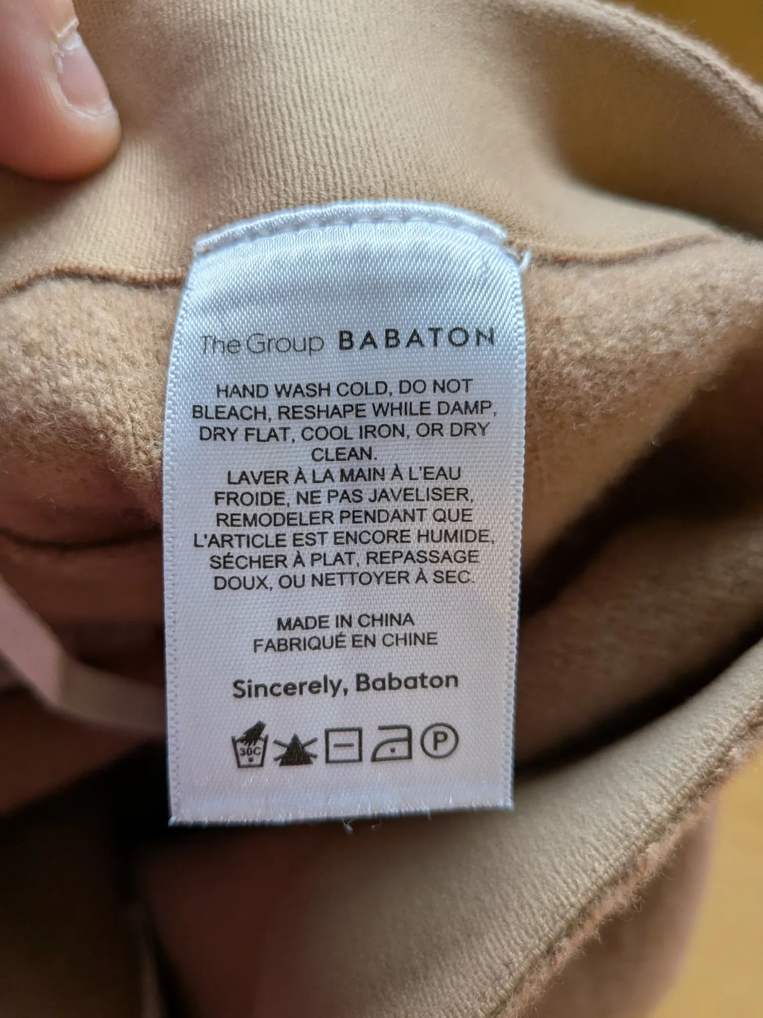 Image for ARITZIA The Group Babaton high-waisted beige skirt size Small