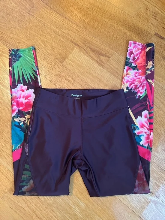 Image for Desigual patterned burgundy sports leggings