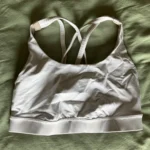 Featured thumbnail for Brassière de sport Lululemon