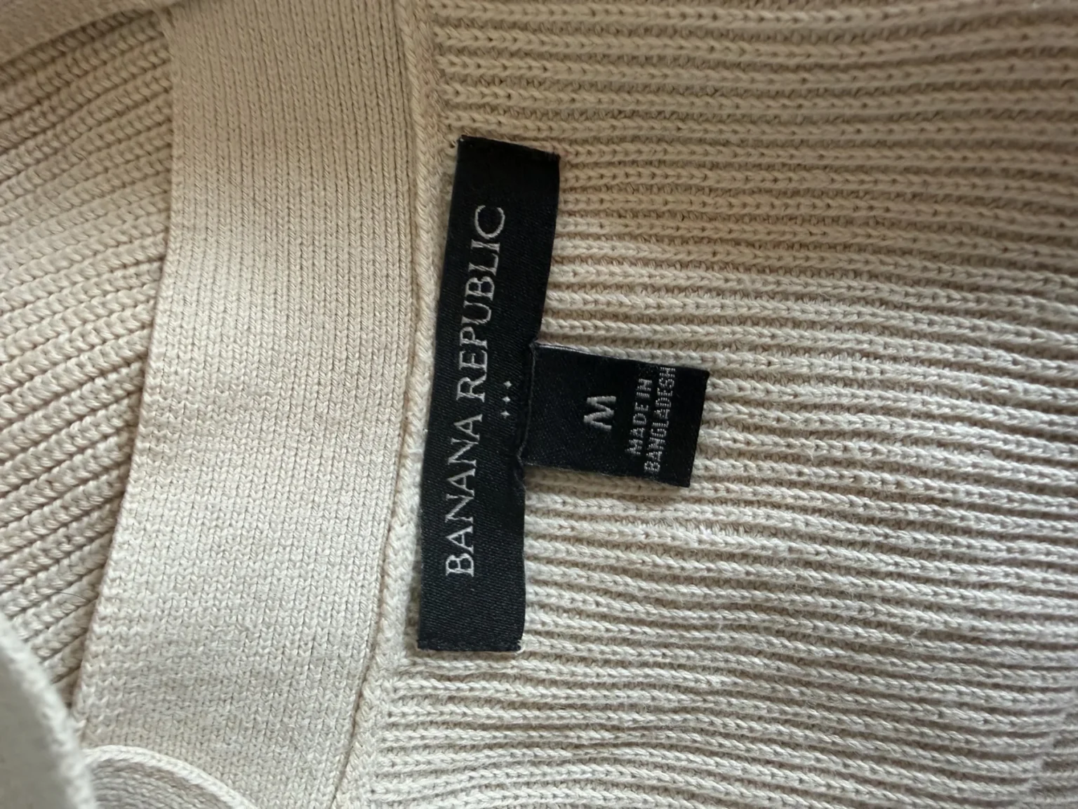 Image for Camisole Banana Republic Medium